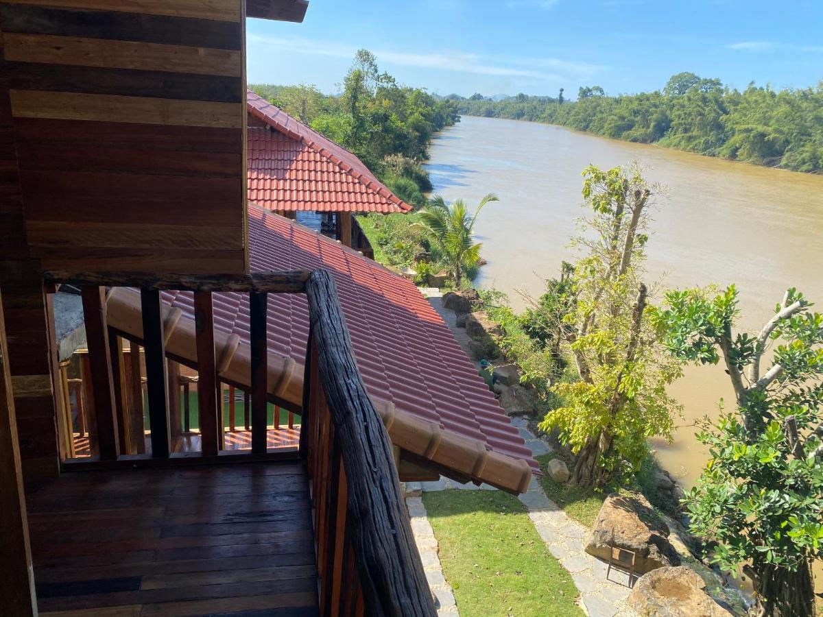 Floor River View Cat Tien Exterior foto